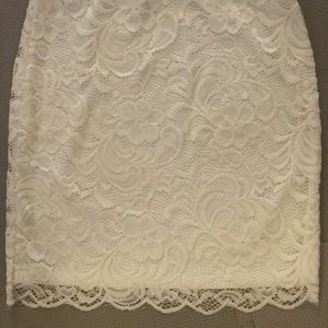 Hm white lace bodycon skirt size small